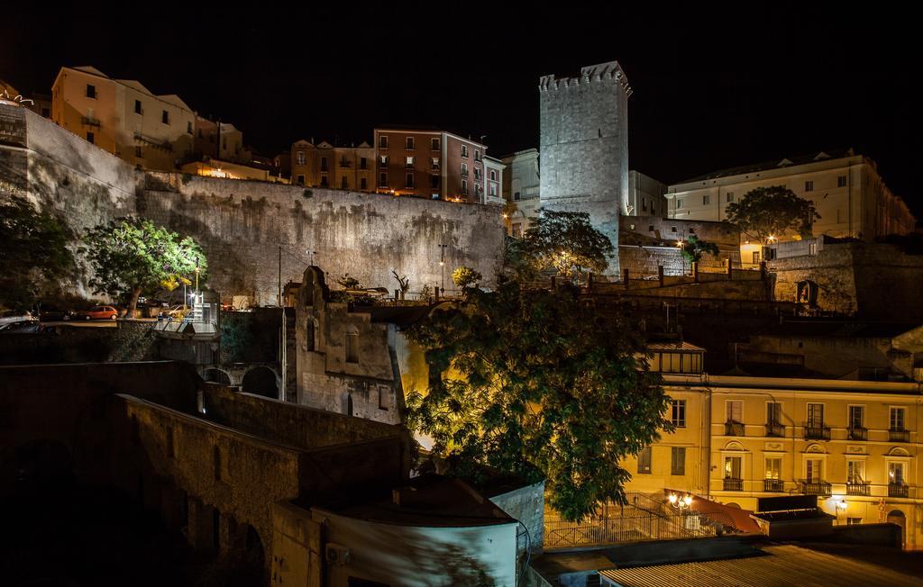 Hotel La Terrazza Cagliari Pokoj fotografie